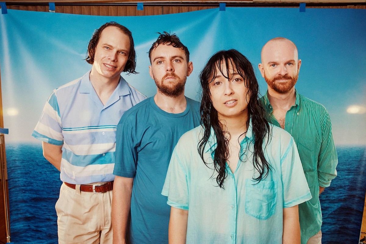 Listen: The Beths – Knees Down