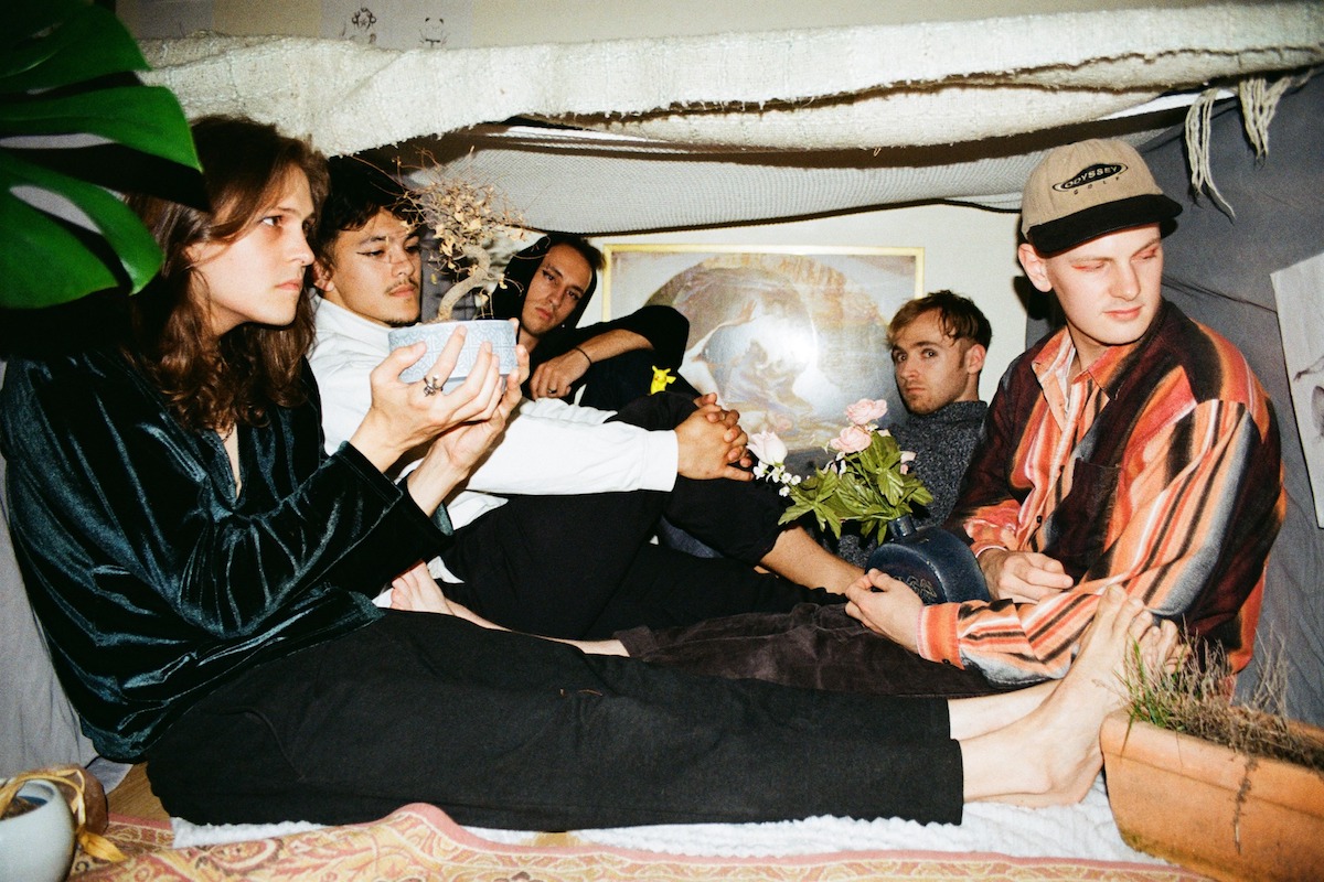 Listen: Sylvette – Right Where It Belongs