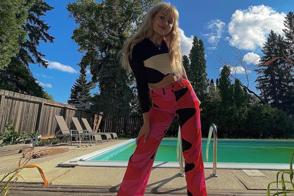 Listen: FLOOR CRY – I Just&nbsp;Wanna