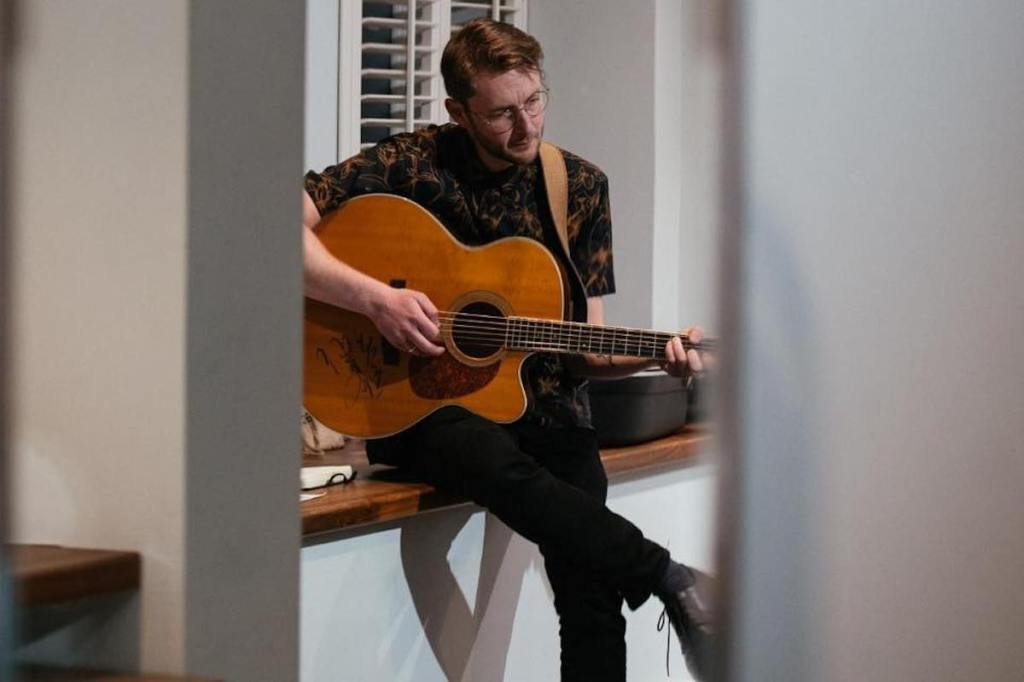 Listen: Tom Bright –&nbsp;Matchsticks