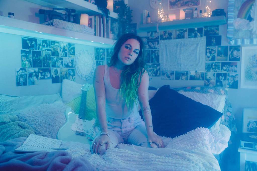 Listen: Xana –&nbsp;babyblue