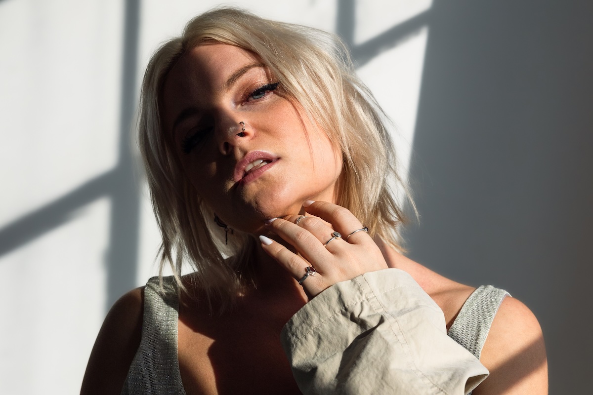 JESSIA – Care About Me