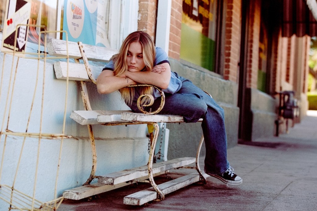 Carlie Hanson – How Many&nbsp;Hours