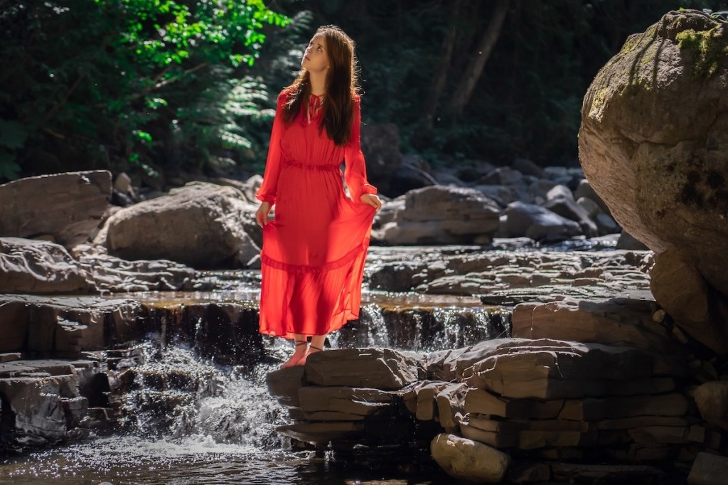 Nell Smith –&nbsp;Anxious