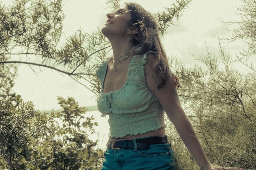 Libby Akerman – Bedroom&nbsp;Between