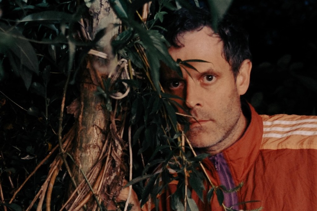 Daniel Webster – There’s A Way Out (Golden&nbsp;Kiss)